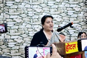 धरानको पानीको समस्या तमोर नदीले गर्छ: पुर्व राष्ट्रपति भण्डारी
