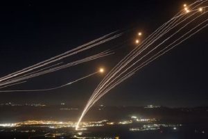 भारतका विभिन्न ठाउँमा पाकिस्तानको ड्रोन आक्रमण, सीमावर्ती क्षेत्रहरुमा ब्ल्याक आउट
