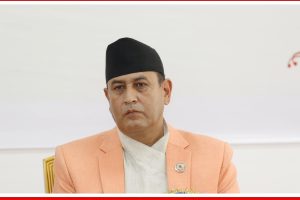 रामहरी खतिवडालाइ कारबाही गर्न सुर्य थापाको माग, भन्छन, ‘क्षमायोग्य छैन्