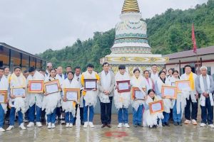 एसइई उत्तीर्ण विद्यार्थीलाई सम्मान