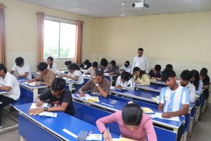 कक्षा ११ मा भर्ना हुन ५१७ जनाले दिए एभरेष्टमा प्रवेश परिक्षा